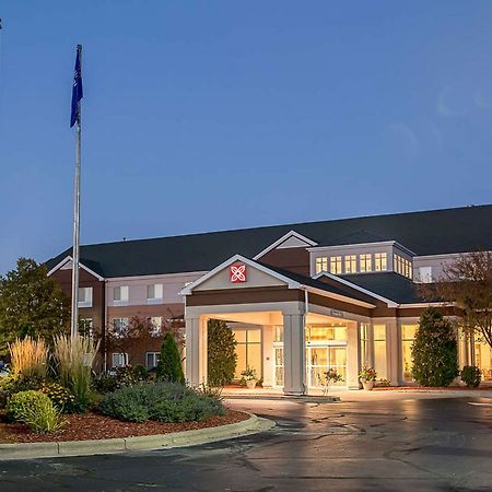 Hilton Garden Inn Oshkosh Exterior photo