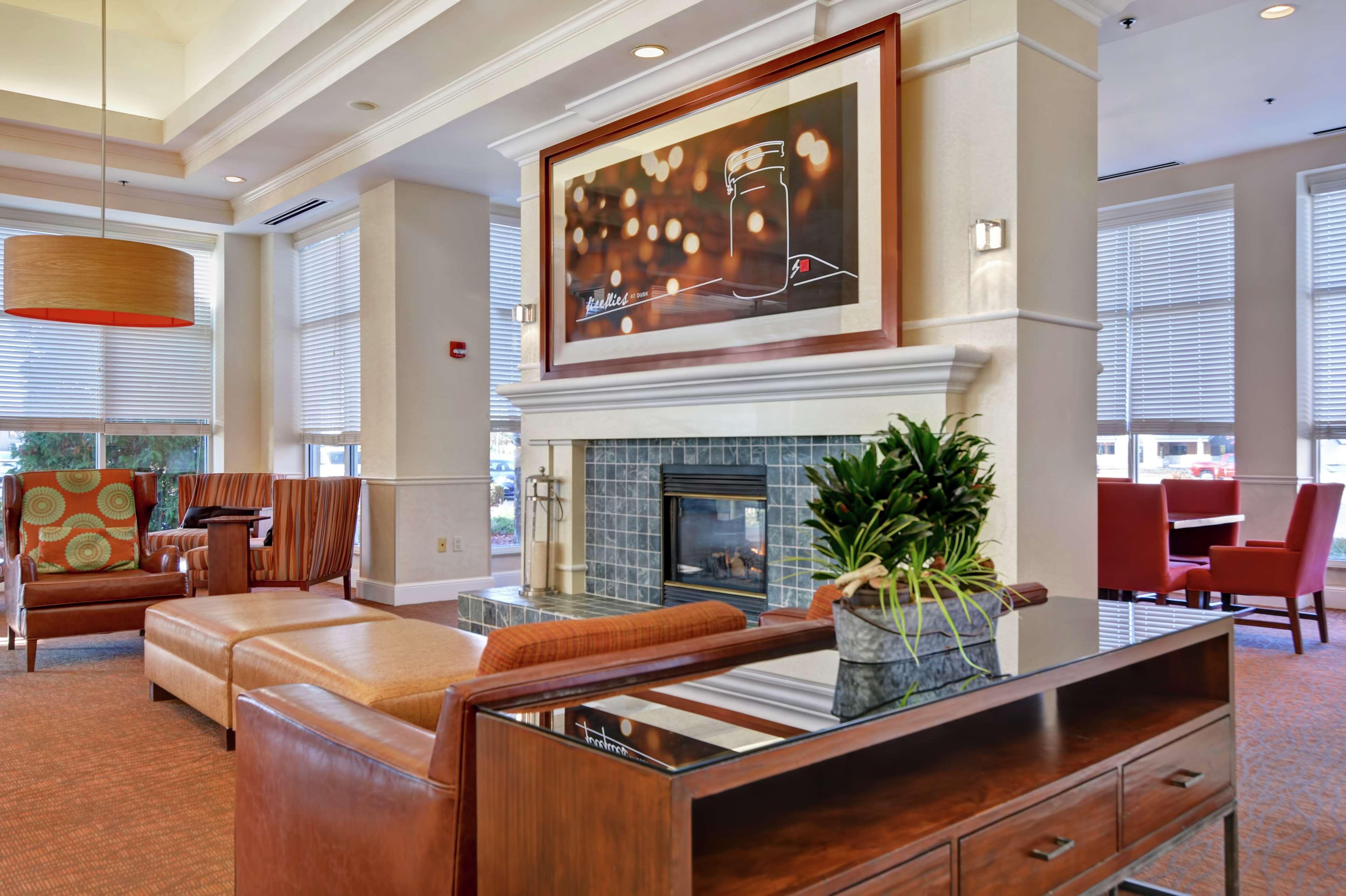 Hilton Garden Inn Oshkosh Exterior photo