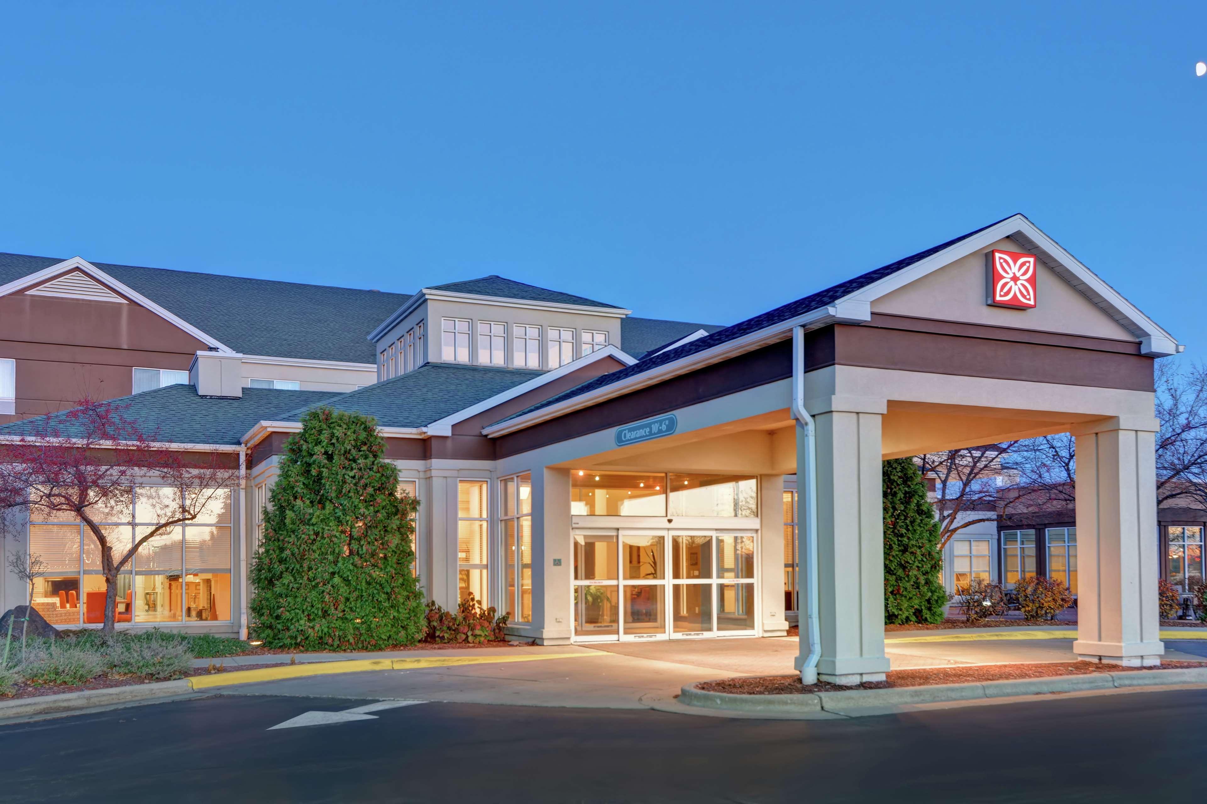 Hilton Garden Inn Oshkosh Exterior photo